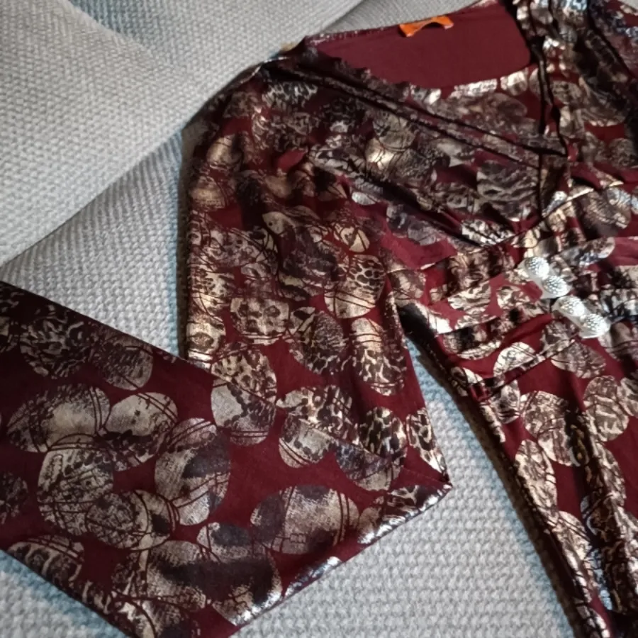 بلوز زنانه کشی