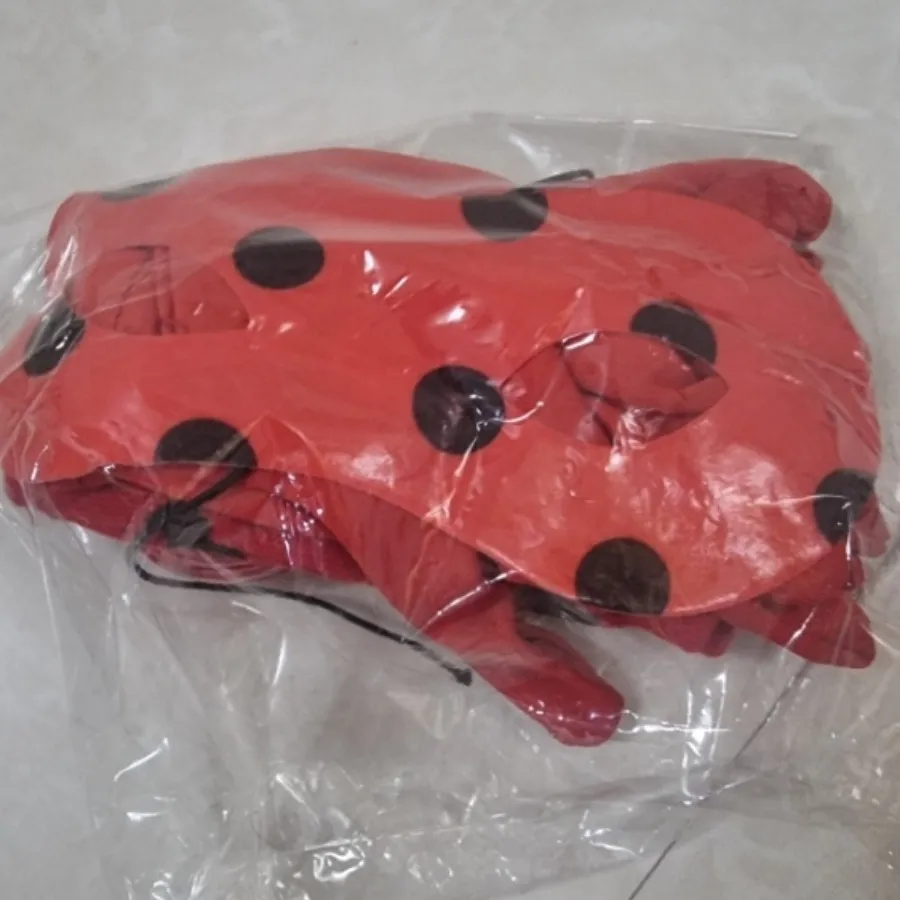 لباس دختر کفشدوزکی