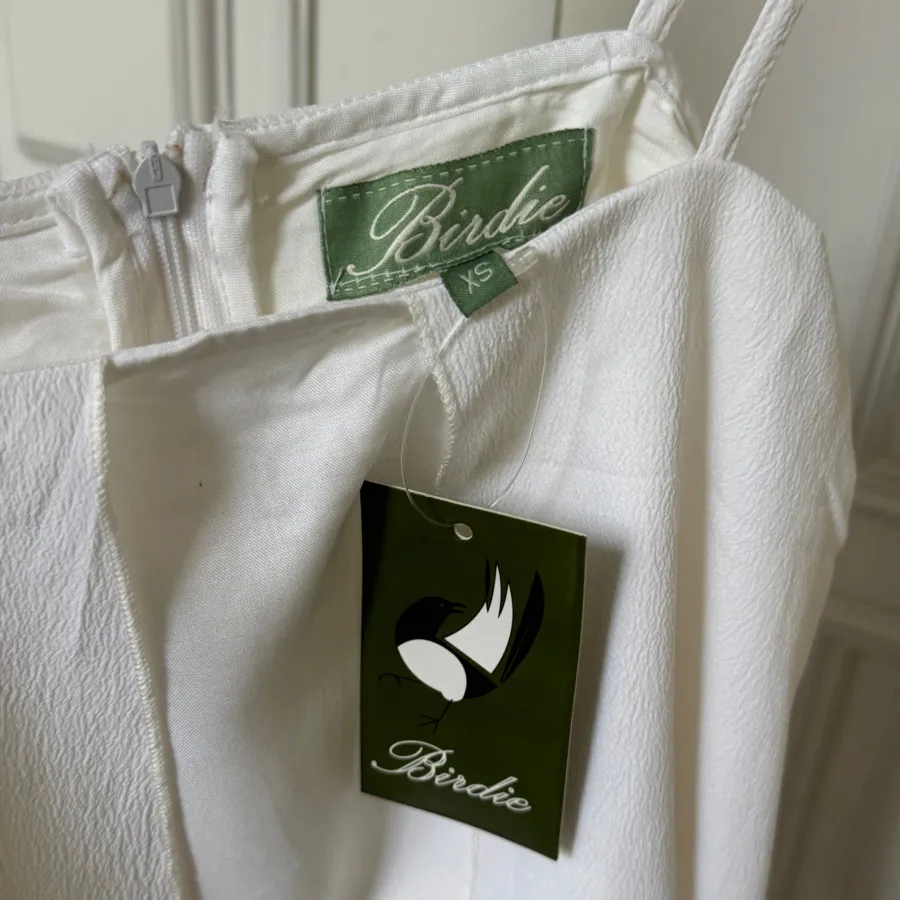 تاپ وارداتی سفید