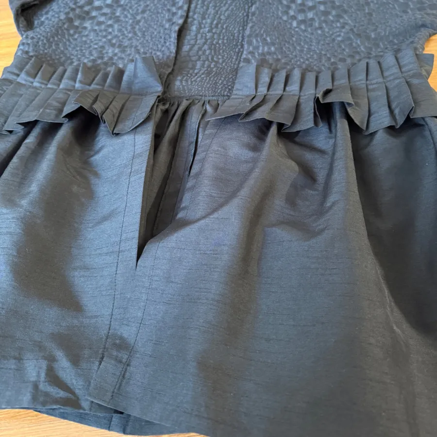 مانتو عروسکی