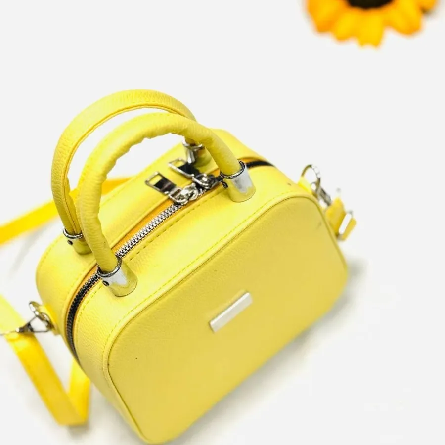 کیف زرد