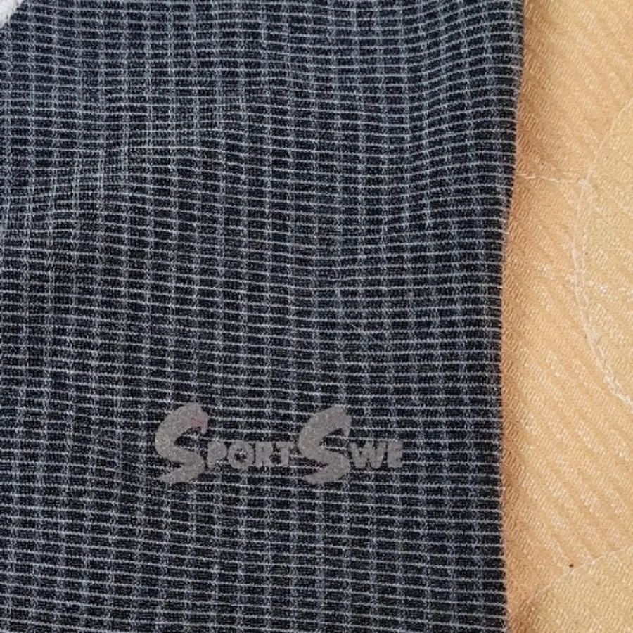 نیم تنه ورزشی انگلیسی