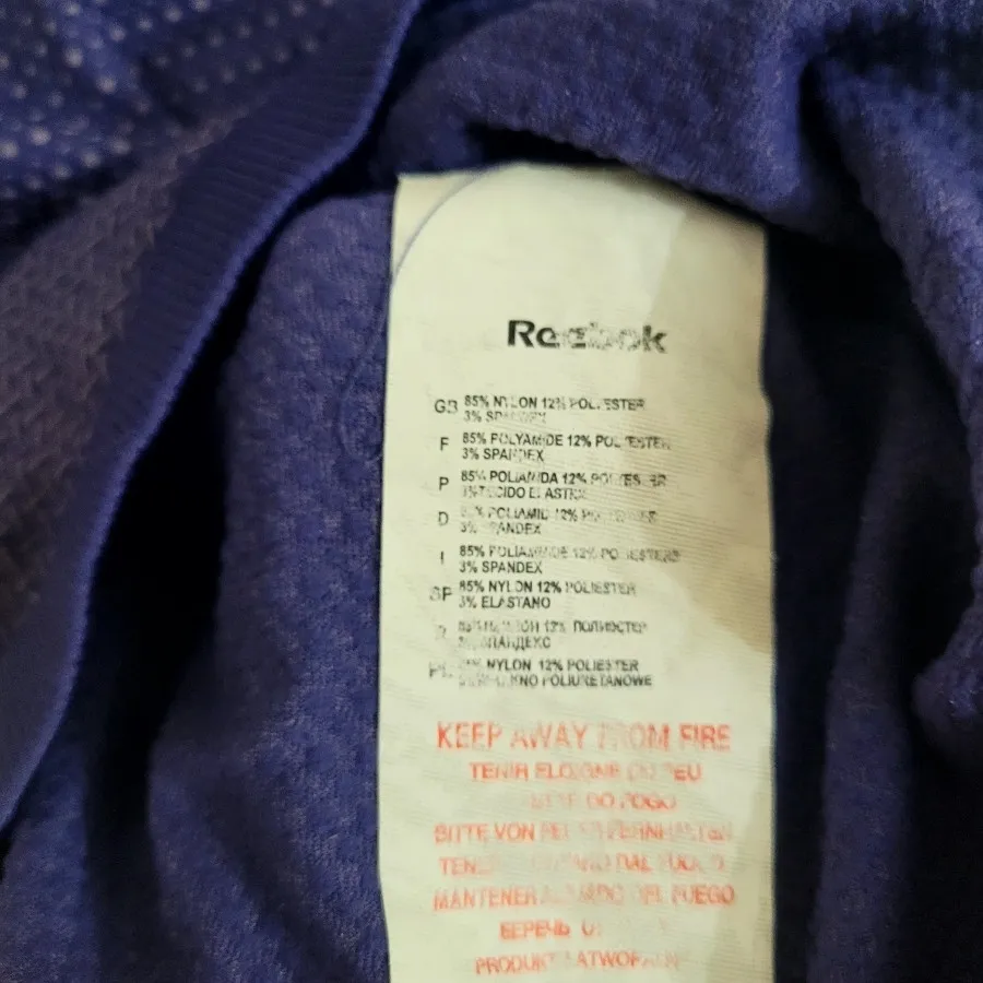 تاپ ورزشی ریبوک