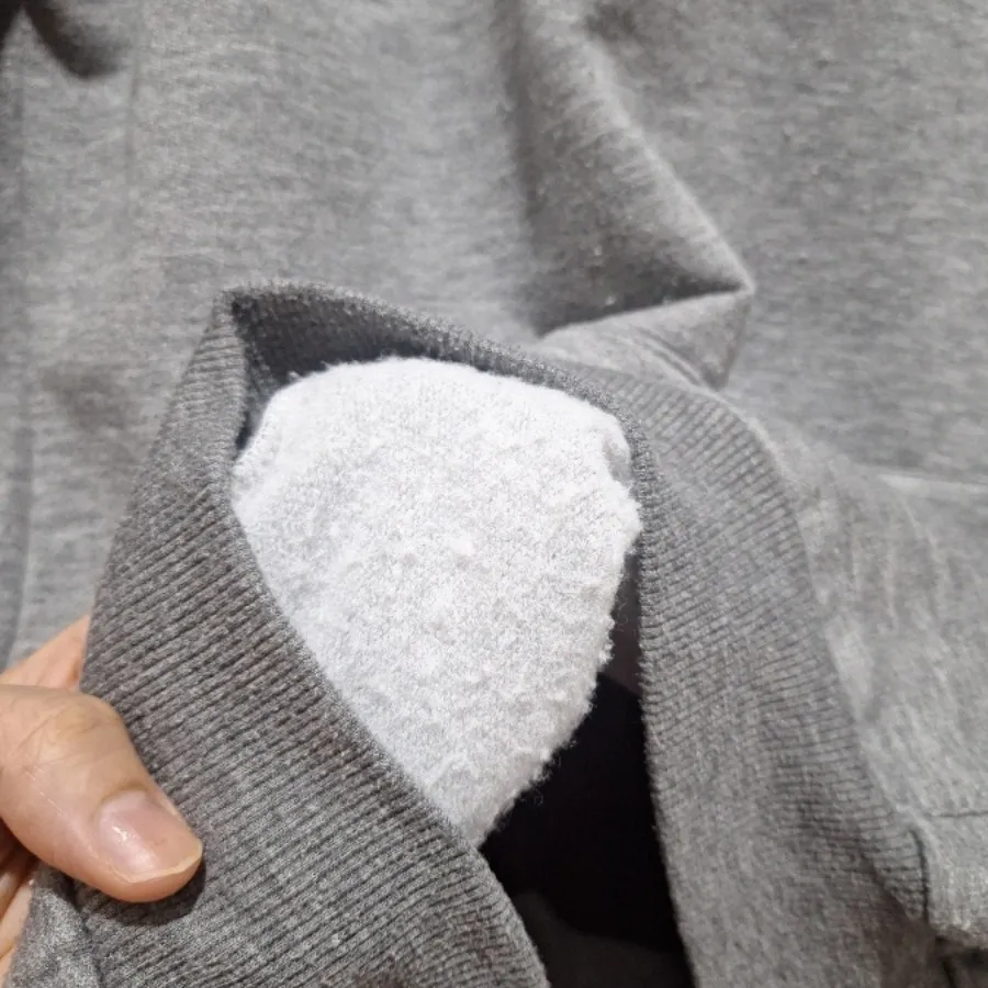 هودی دخترانه تو کرکی گرم