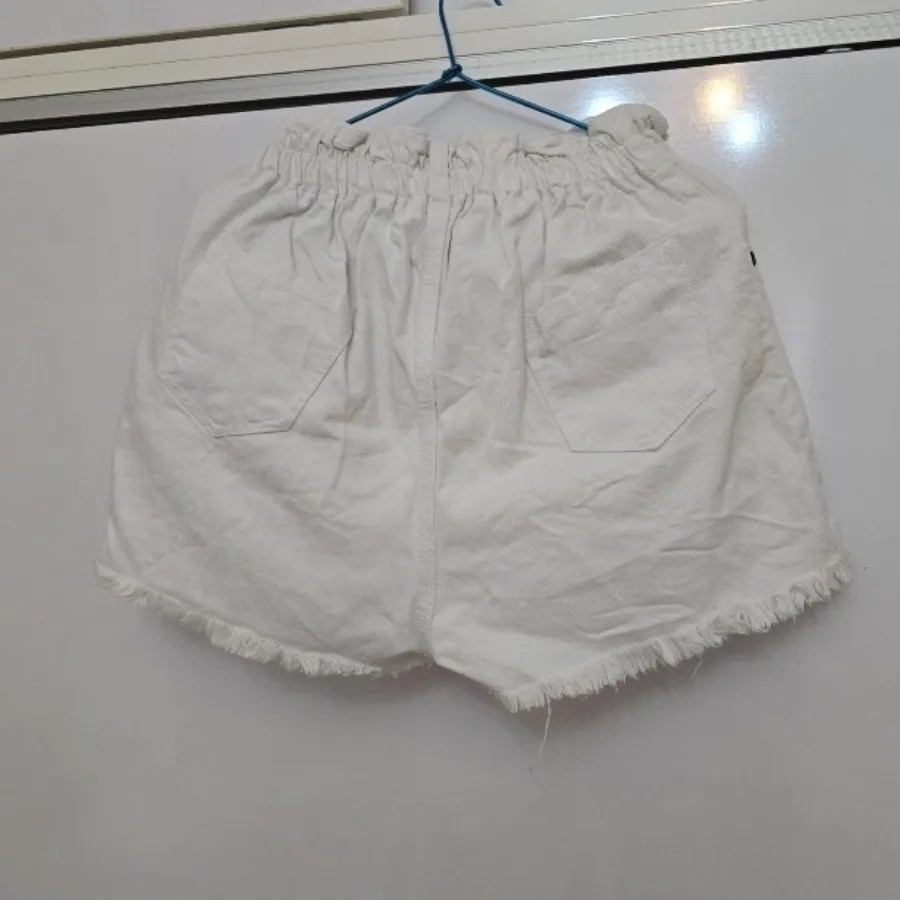 شلوارک لی سفید