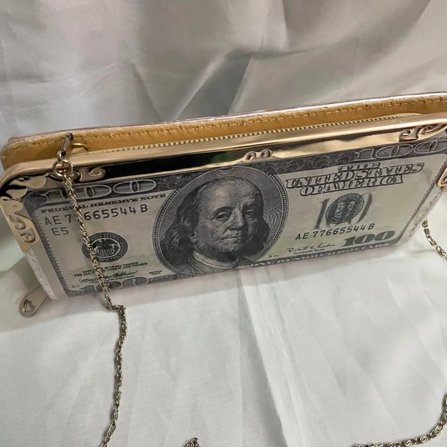 کیف دلار کاملا نو
