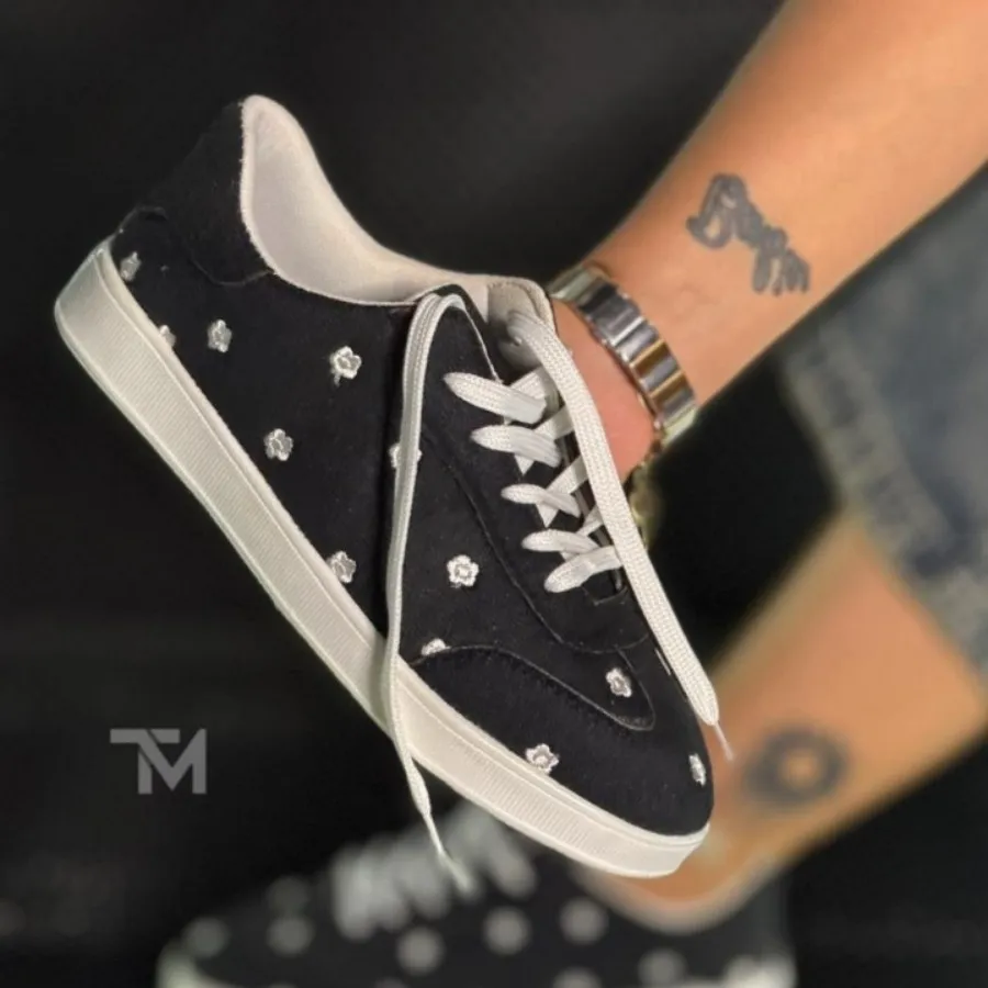 کفش اسپرت و ونس شیک