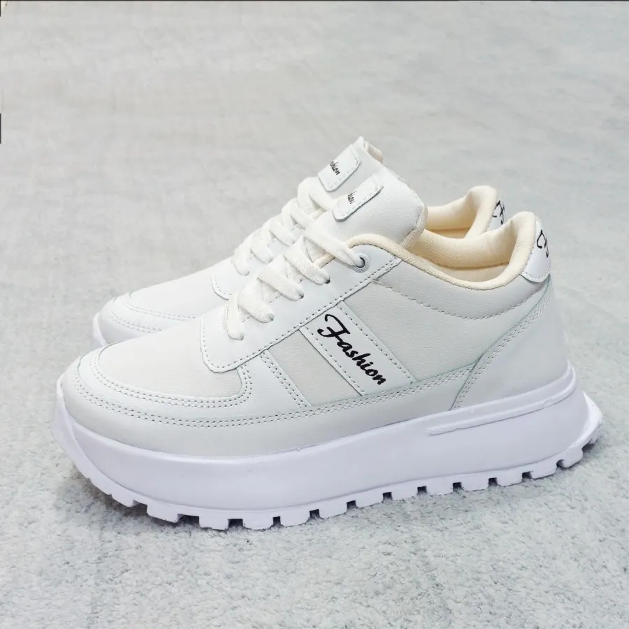 کتونی زنانه