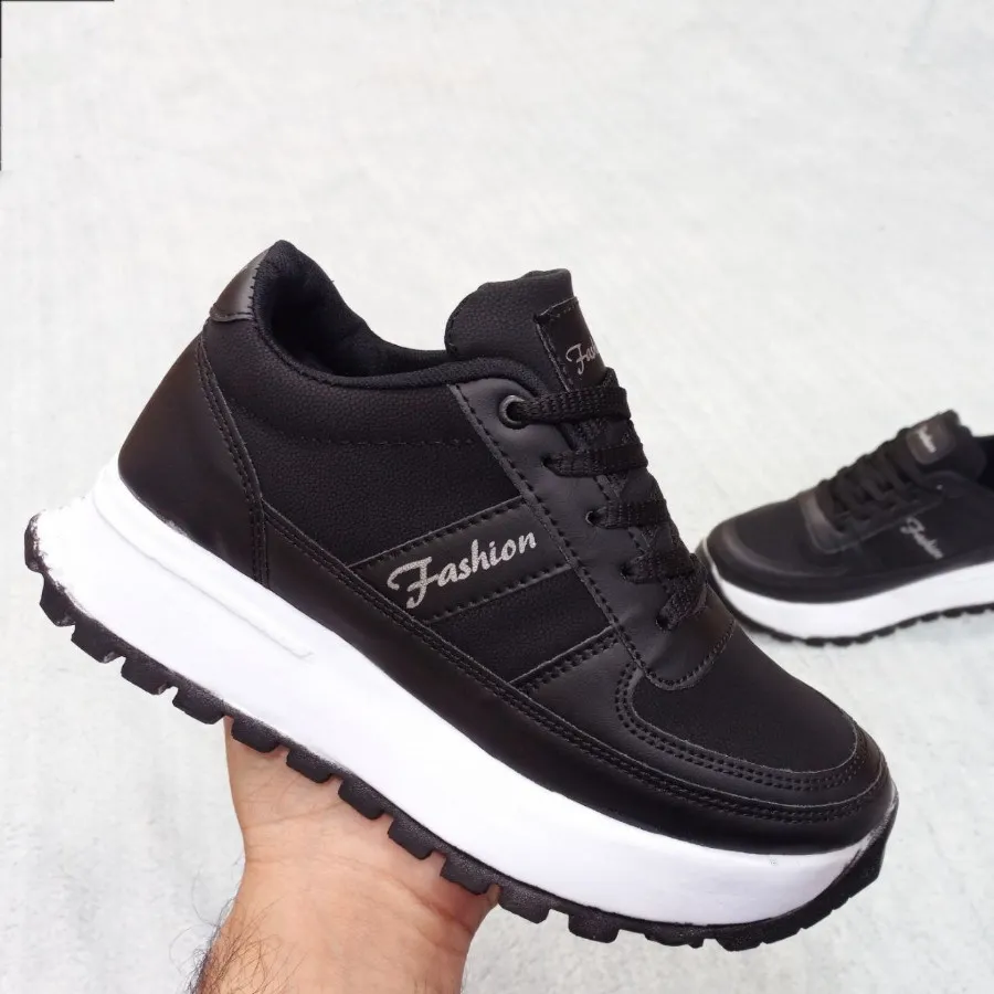 کتونی زنانه