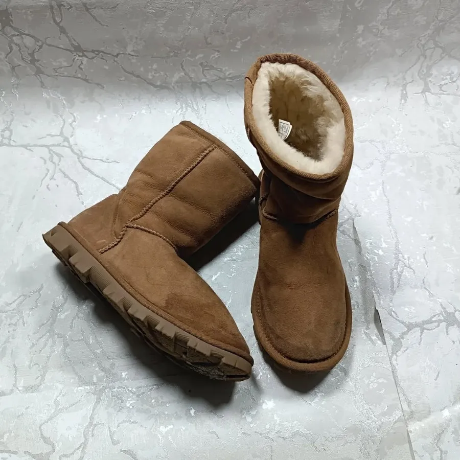 بوت آگ زنانه