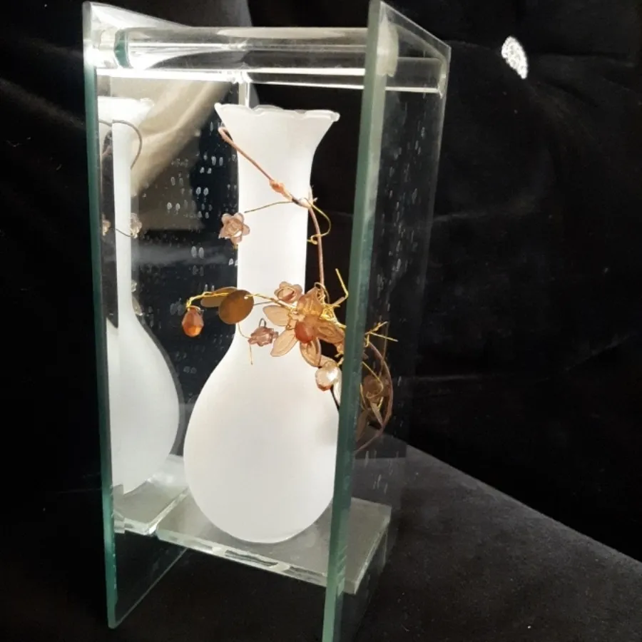 گلدان دکوری