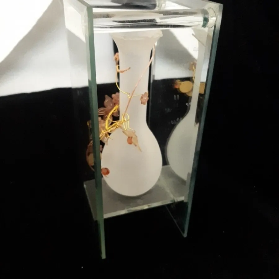 گلدان دکوری