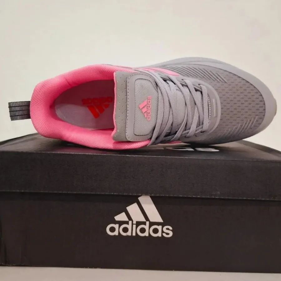 کتونی زنانه آدیداس