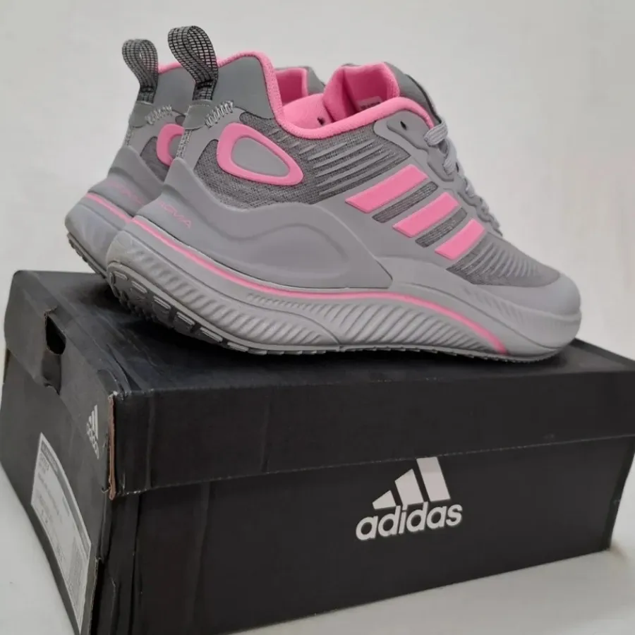 کتونی زنانه آدیداس