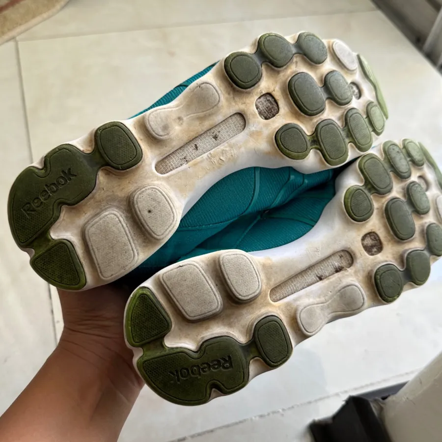 کتانی از برند Reebok