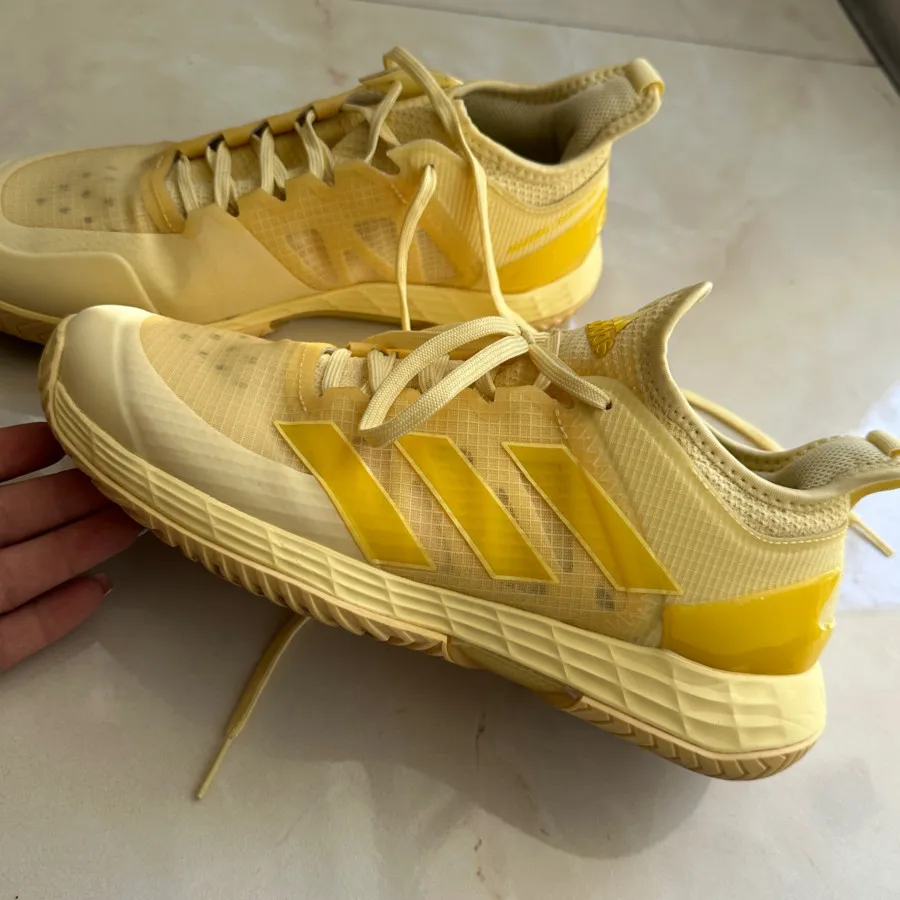 کتانی آدیداس اورجینال