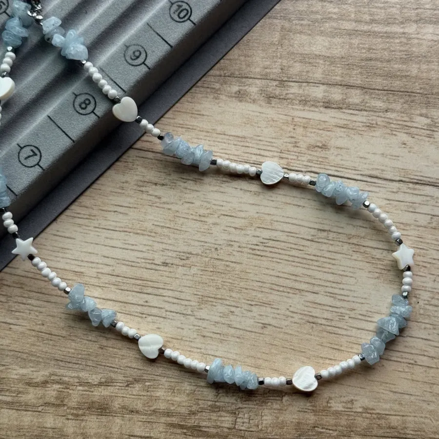 گردنبند سنگ طبیعی?