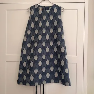 پیراهن ژاکاد