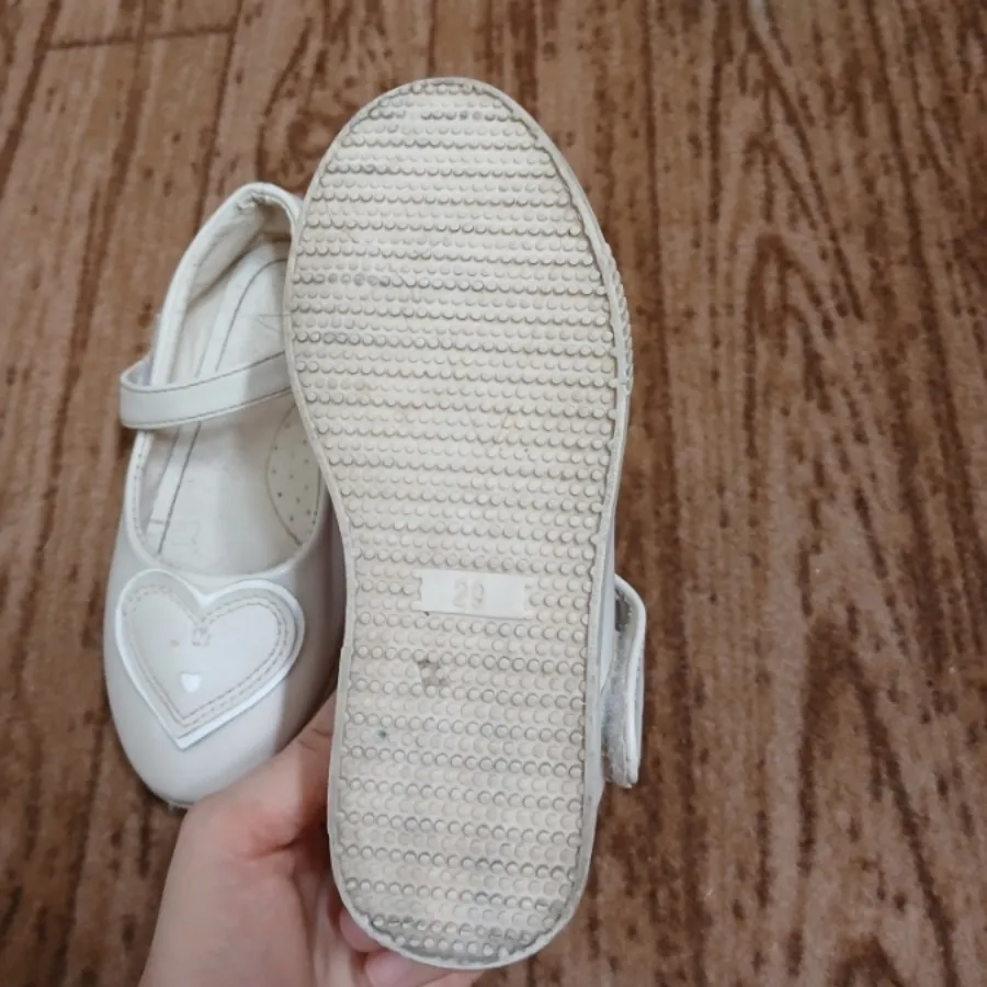 کفش دخترانه