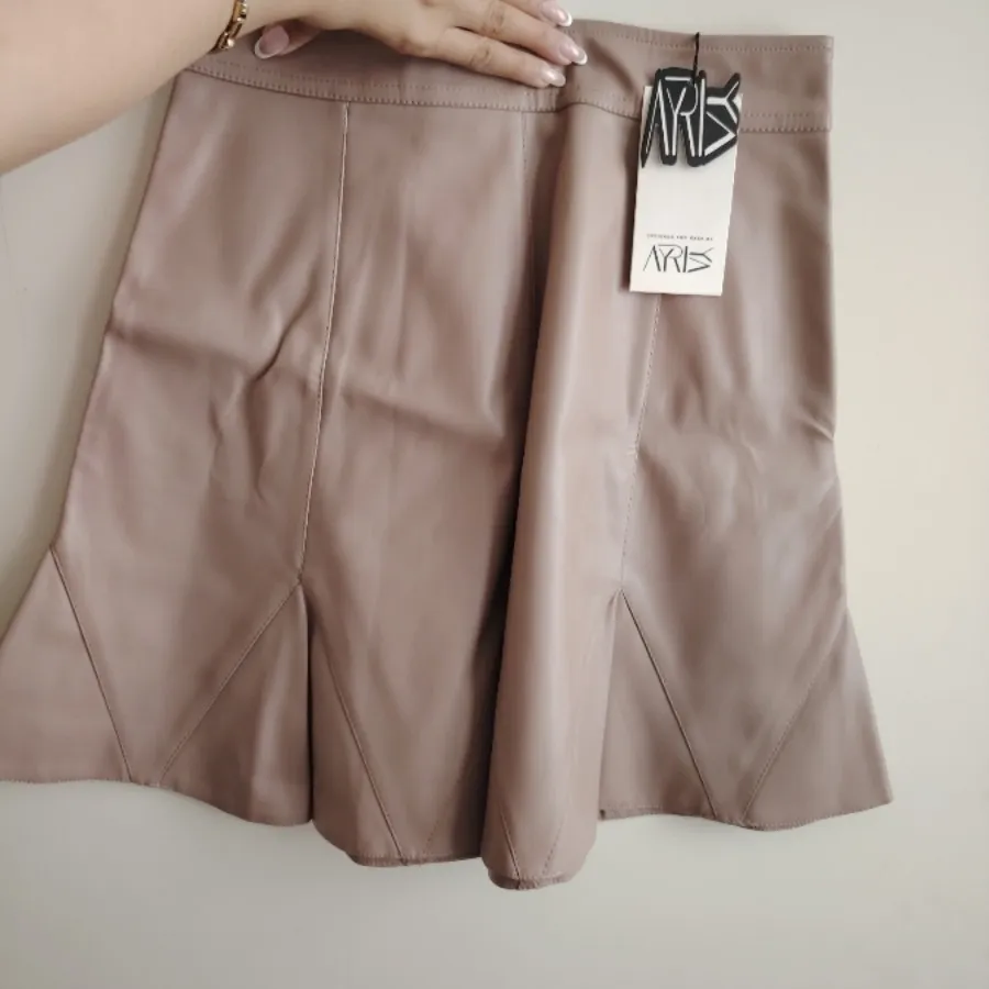 دامنهای چرم