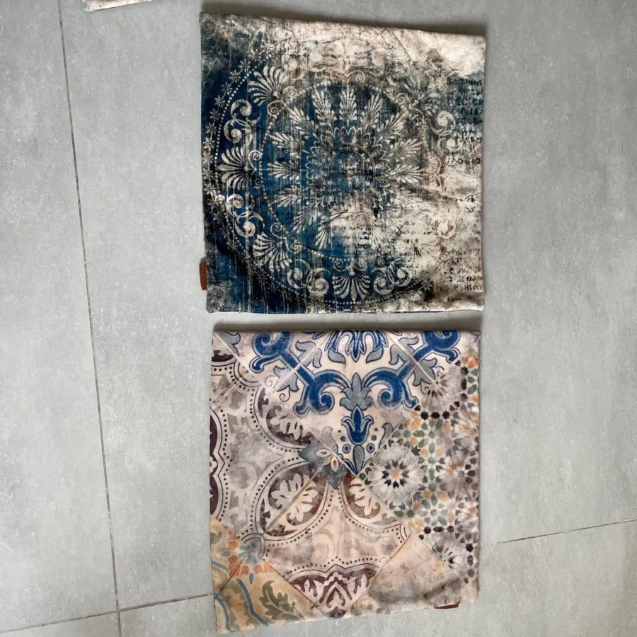 کاور کوسن مخمل