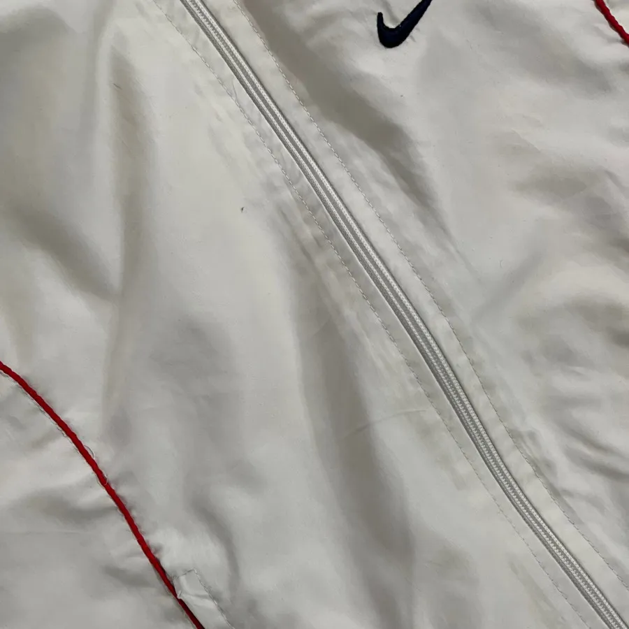 گرمکن و ست ورزشی