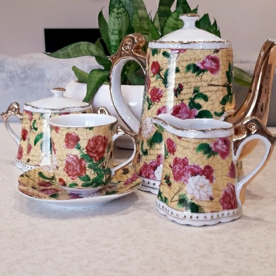 سرویس کامل قهوه خوری