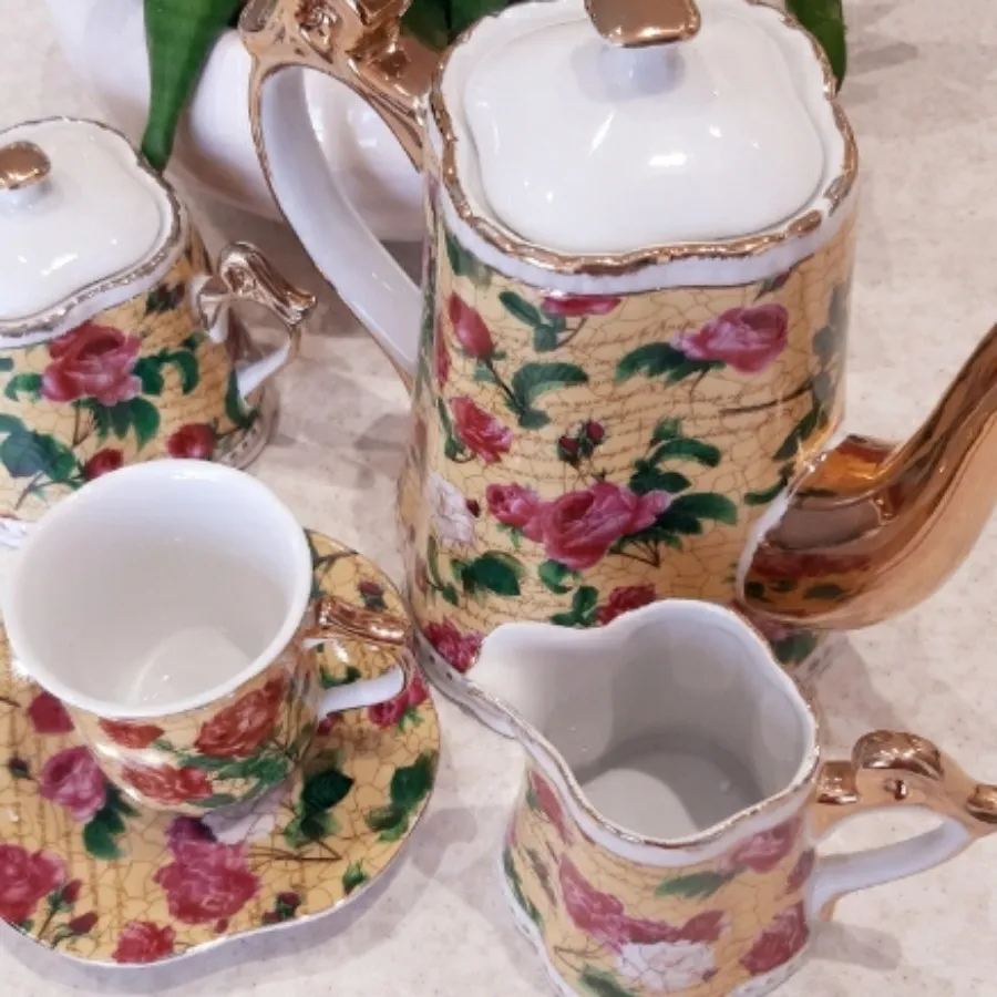 سرویس کامل قهوه خوری