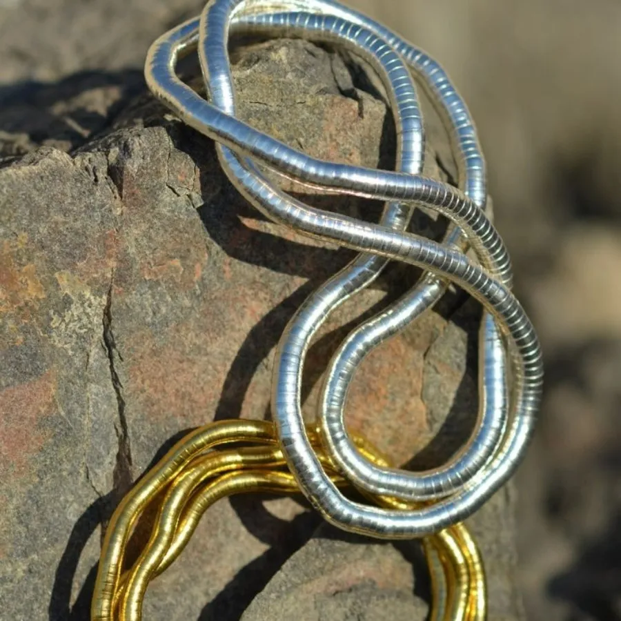 اکسسوری منعطف در 4 رنگ