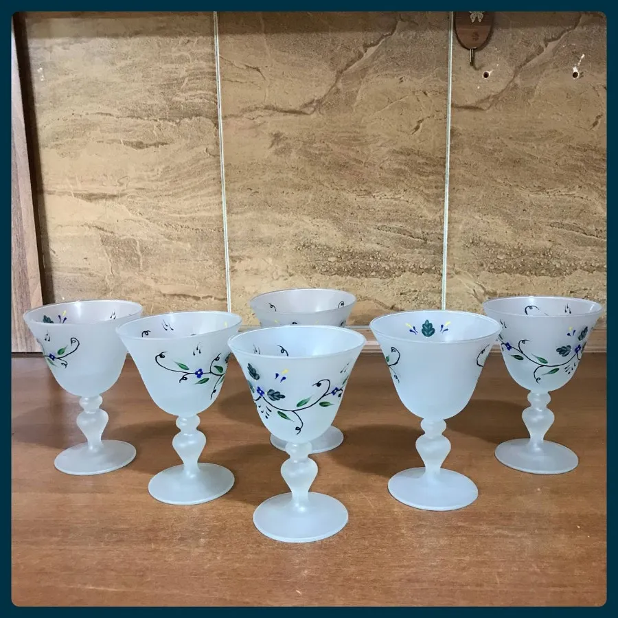 بستنی خوری/ جام/ گیلاس