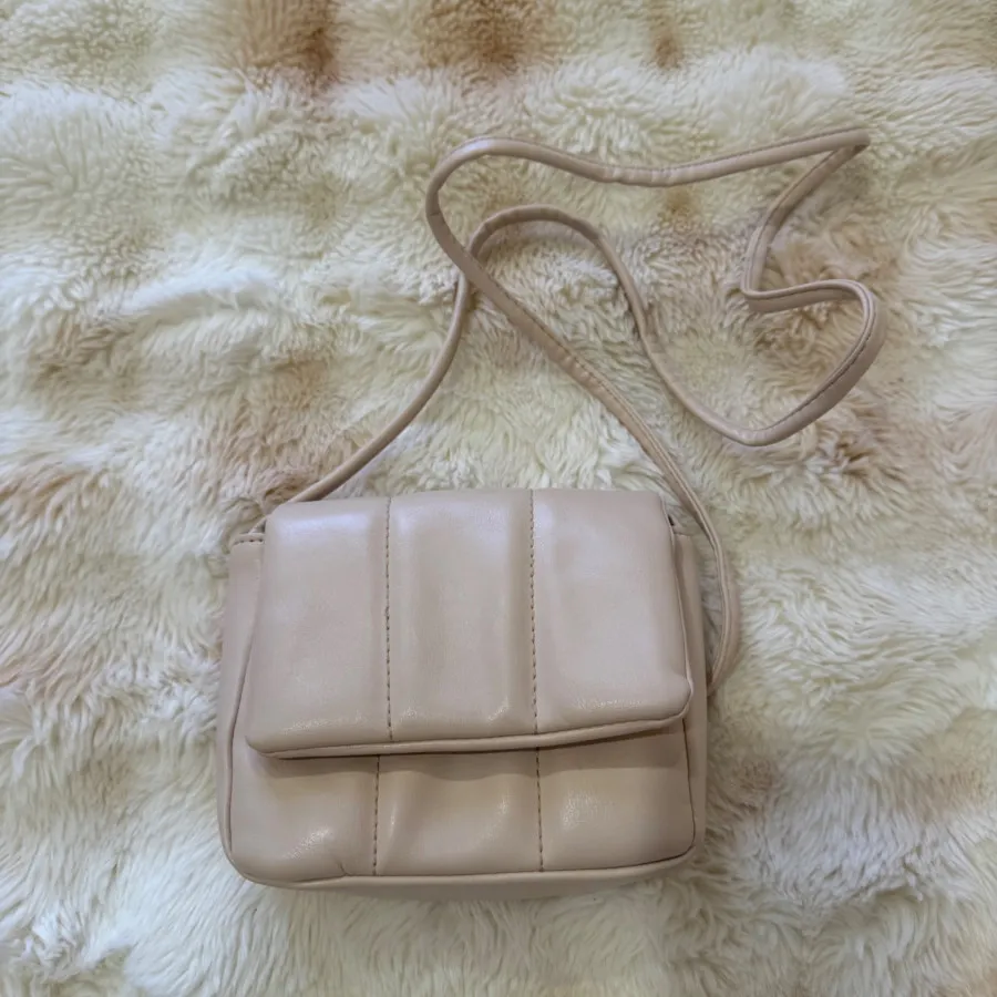 کیف کوچک مخصوص پیاده روی