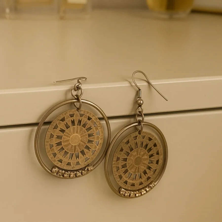 ✨ گوشواره حلقهای ورساچه