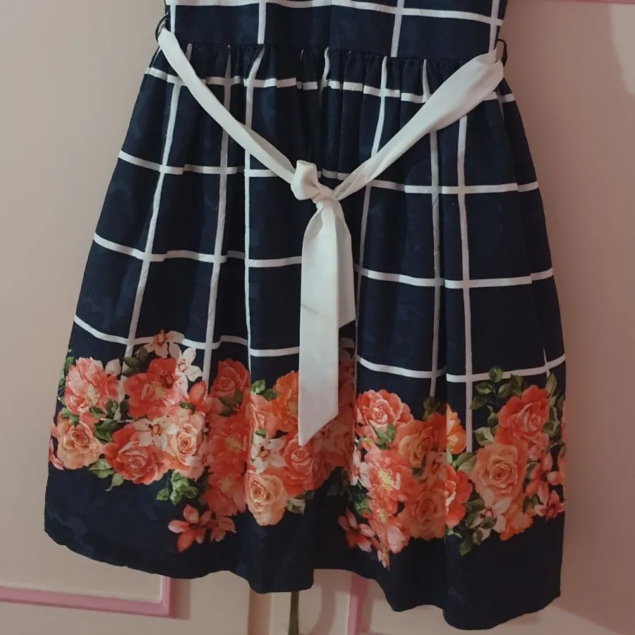 لباس مجلسی بچگانه