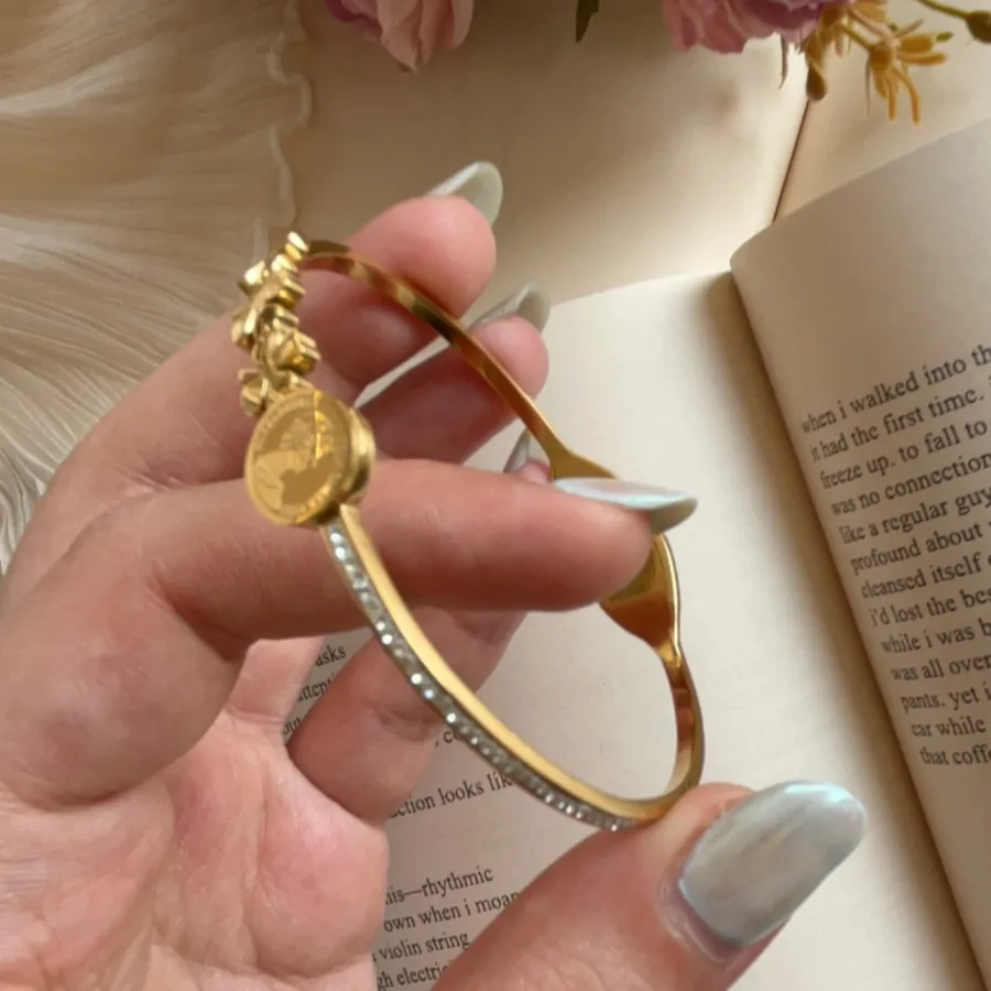 بنگل الیزابت استیل