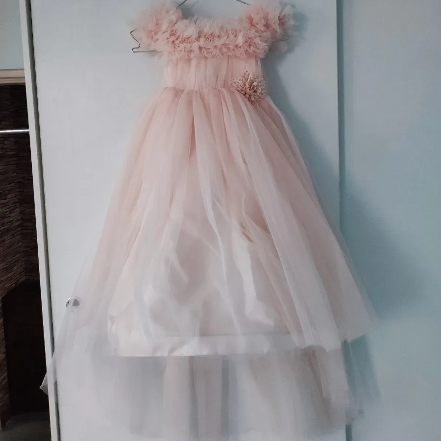 پیراهن دخترانه