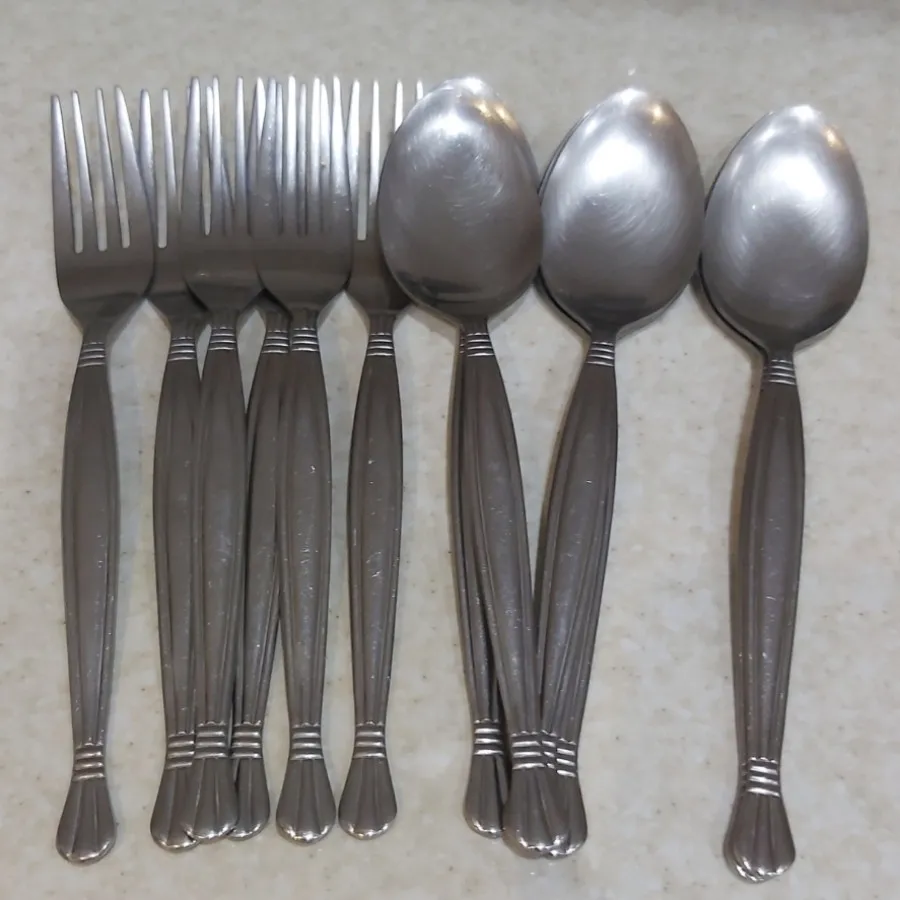 قاشق چنگال خارجی