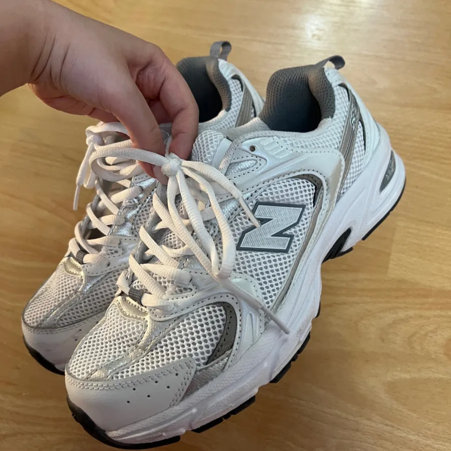 کتونی نیوبالانس