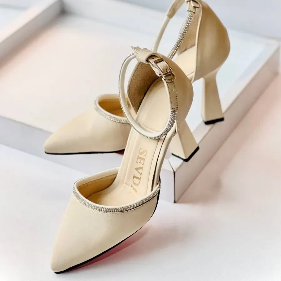 کفش مجلسی پاشنه8