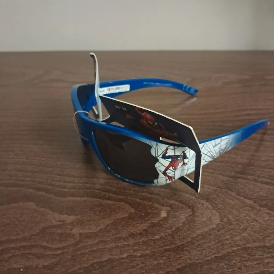 عینک  آفتای بچگانه