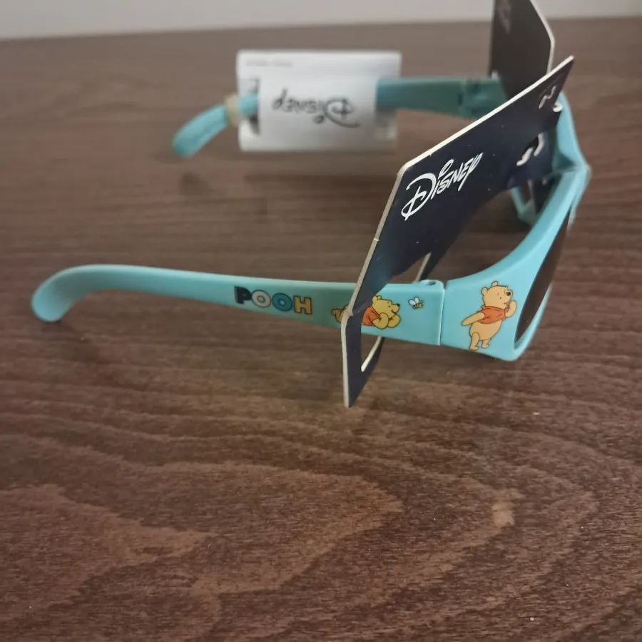 عینک افتابی بچگانه