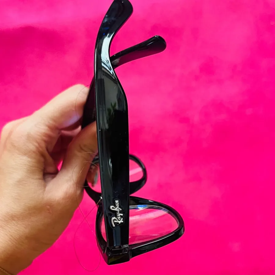 فریم عینک طرح Rayban