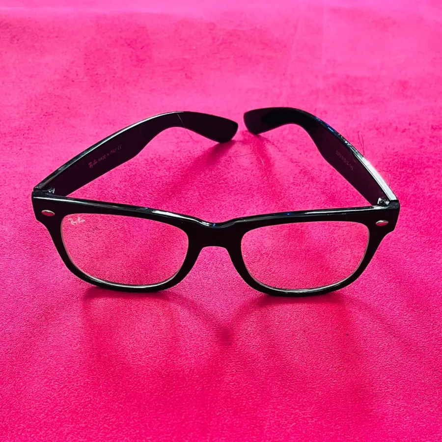 فریم عینک طرح Rayban