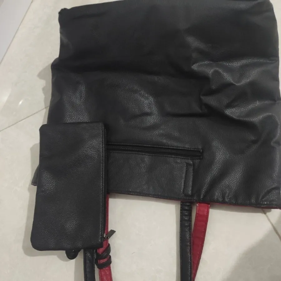 ساک چرمی استخر و باشگاه