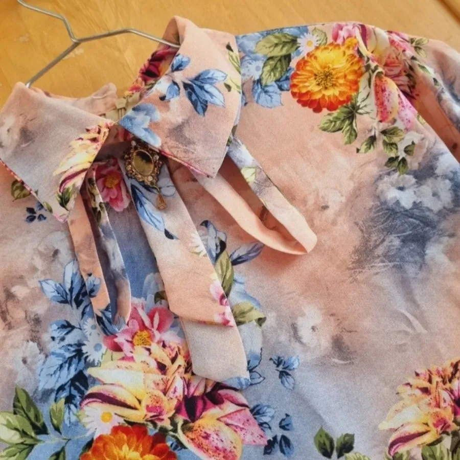 شومیز گلگلی