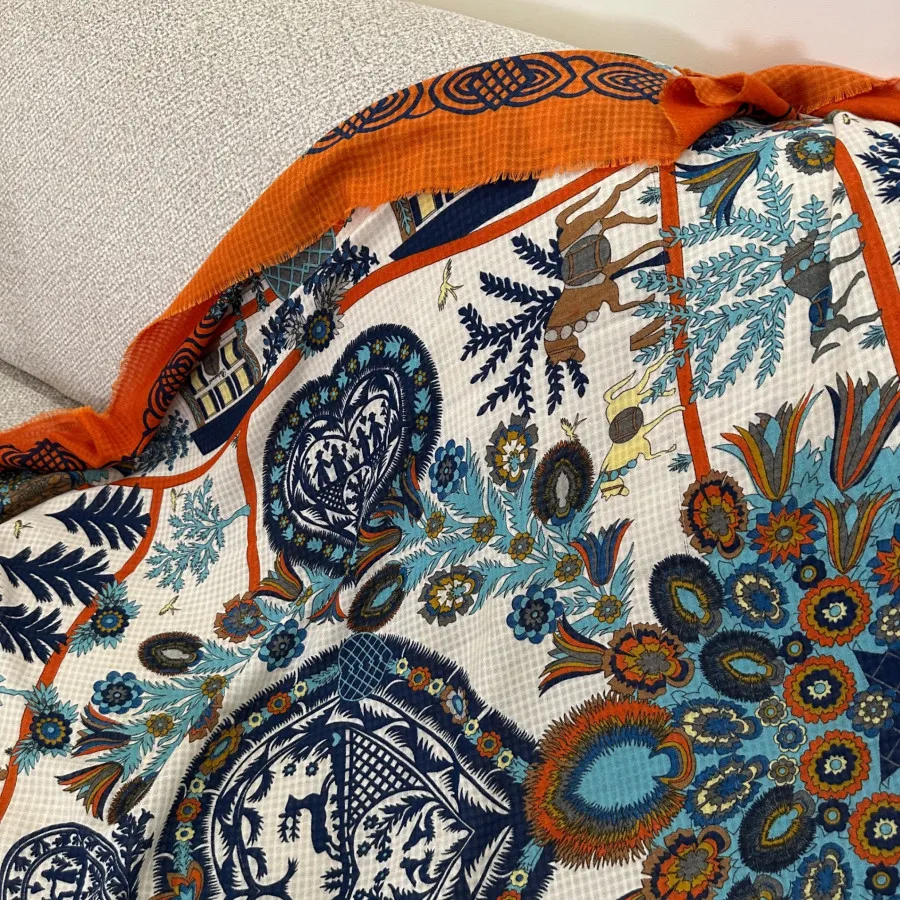 روسری طرحدار