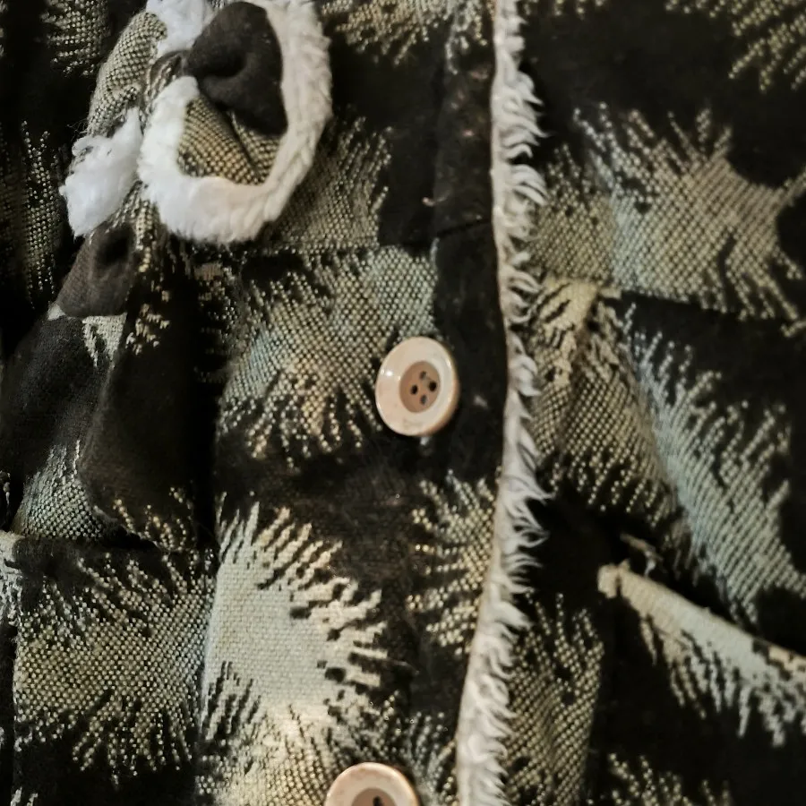 پالتو بچه‌ گانه