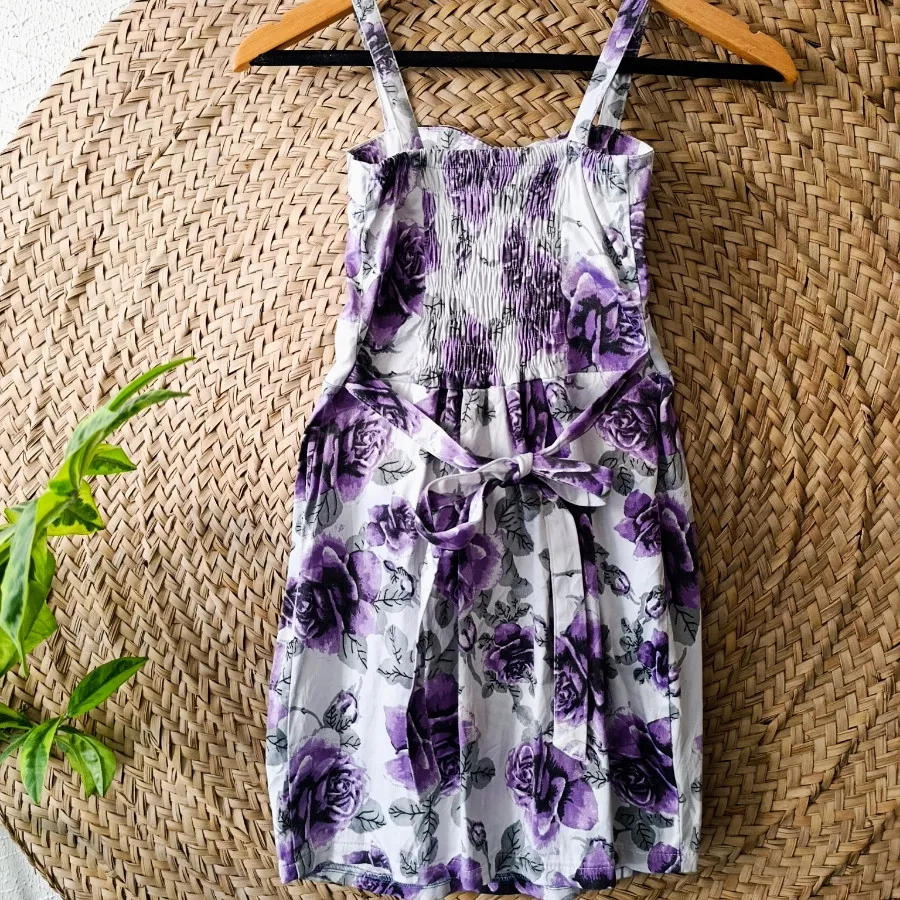 پیراهن دخترانه