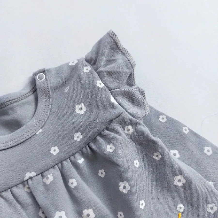 بلوز شلوار گلدار خورشید