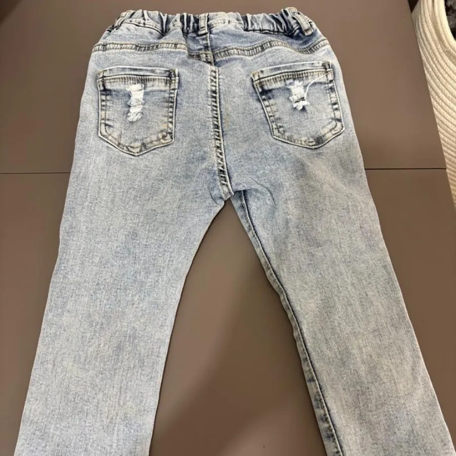 شلوار جین بچگانه