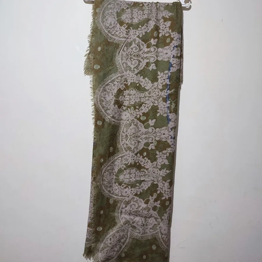 روسری نخی گلدار مجلسی